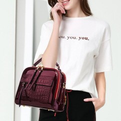 Trendy Portable Womens Crossbody Bags High Quality Bright PU Leather Ladies Handbags Large Casual Bag